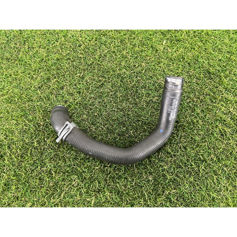 Патрубок (система охлаждения) AUDI A4 B9 2017 2.0 8W0819370C