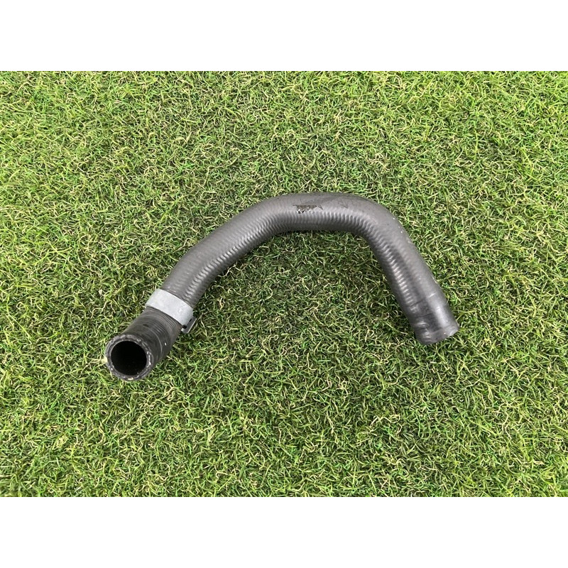 Патрубок (система охлаждения) AUDI A4 B9 2017 2.0 8W0819370C