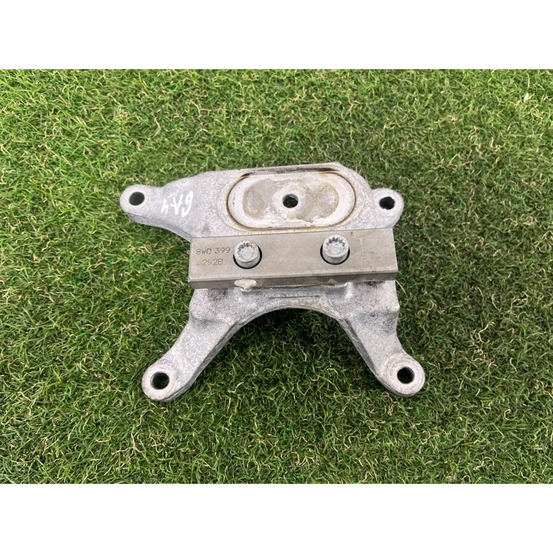 Кронштейн КПП (трансмиссия) AUDI A4 B9 2017 2.0 8W0399118C