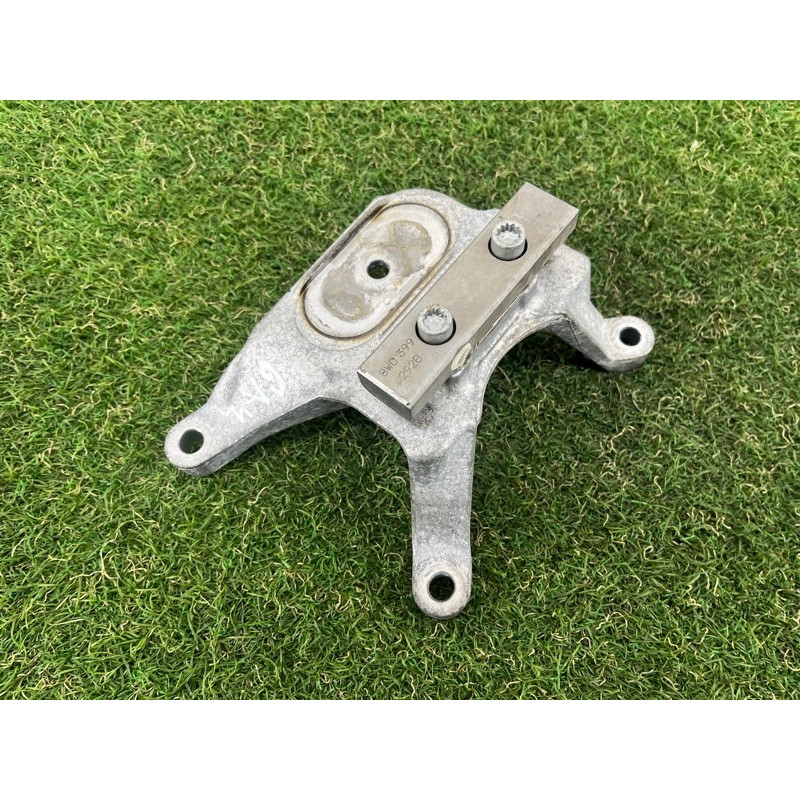 Кронштейн КПП (трансмиссия) AUDI A4 B9 2017 2.0 8W0399118C