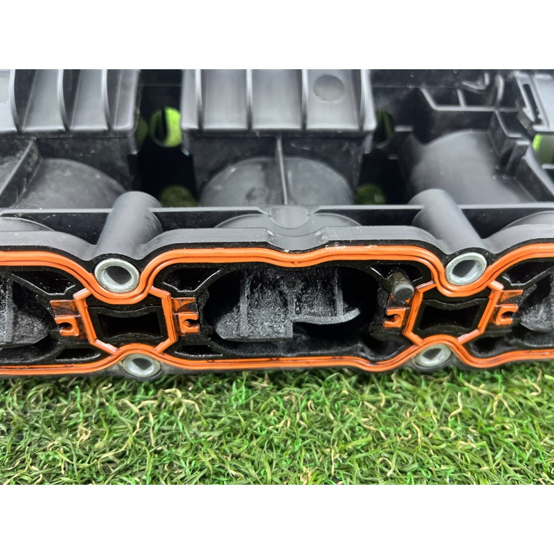 Коллектор впускной (впускная система) AUDI A4 B9 2017 2.0 06L133201T