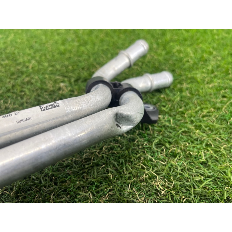 Трубка системы охлаждения (система охлаждения) AUDI A4 B9 2017 2.0 8W0121400B