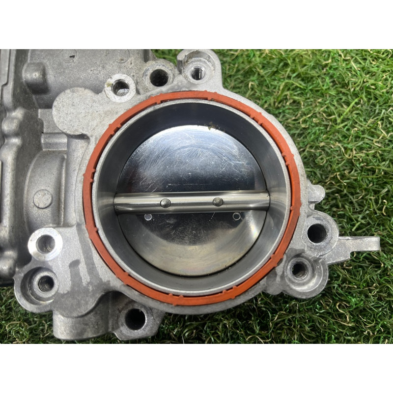 Дросельна заслонка (електрика двигуна) BMW 5-series G30 2017 2.0 B46B20 13548601651