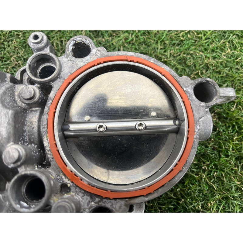 Дросельна заслонка (електрика двигуна) BMW 5-series G30 2017 2.0 B46B20 13548601651