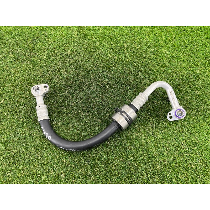 Трубка кондиціонера (обігрів та кондиціювання.) BMW 5-series G30 2017 2.0 B46B20 64539321594