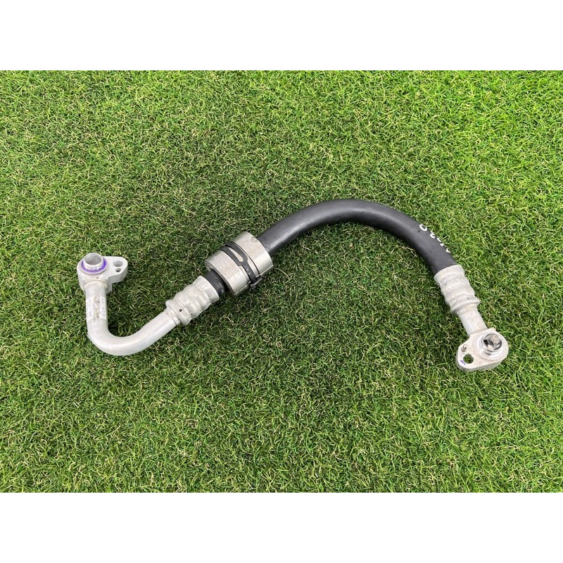 Трубка кондиціонера (обігрів та кондиціювання.) BMW 5-series G30 2017 2.0 B46B20 64539321594