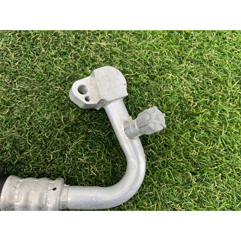 Трубка кондиціонера (обігрів та кондиціювання.) BMW 5-series G30 2017 2.0 B46B20 64539321594