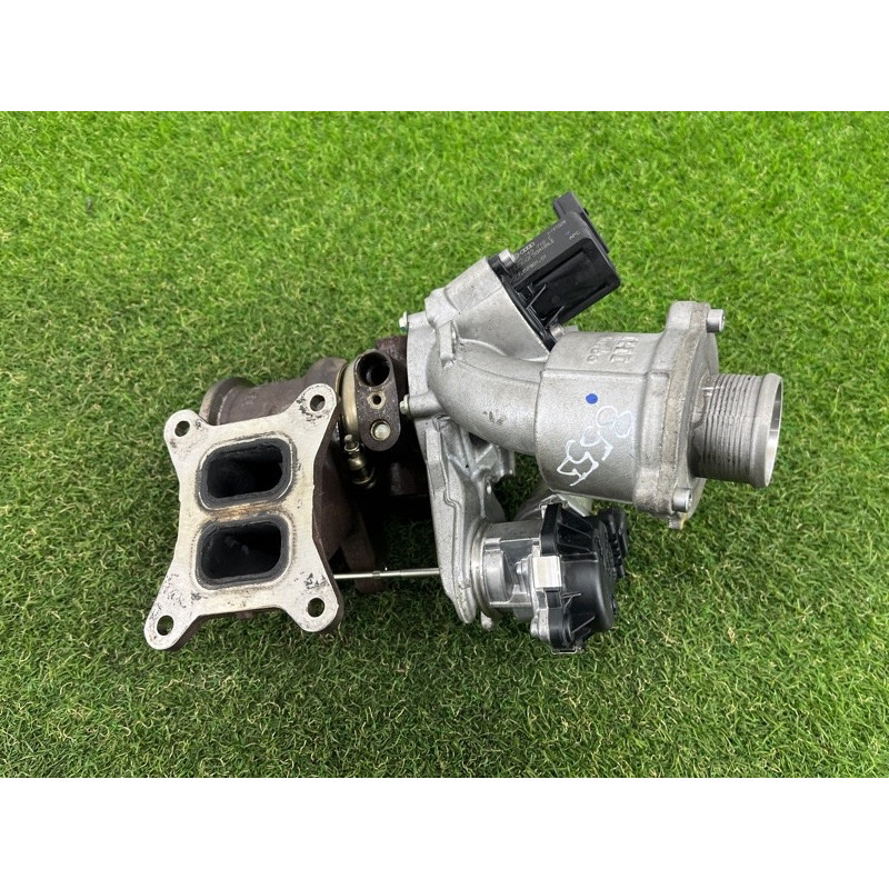 Турбина (выпускная система) AUDI A3 8V 2015 1.8 06K145713E