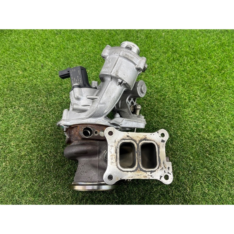 Турбина (выпускная система) AUDI A3 8V 2018 2.0 CZRA 06K145654J