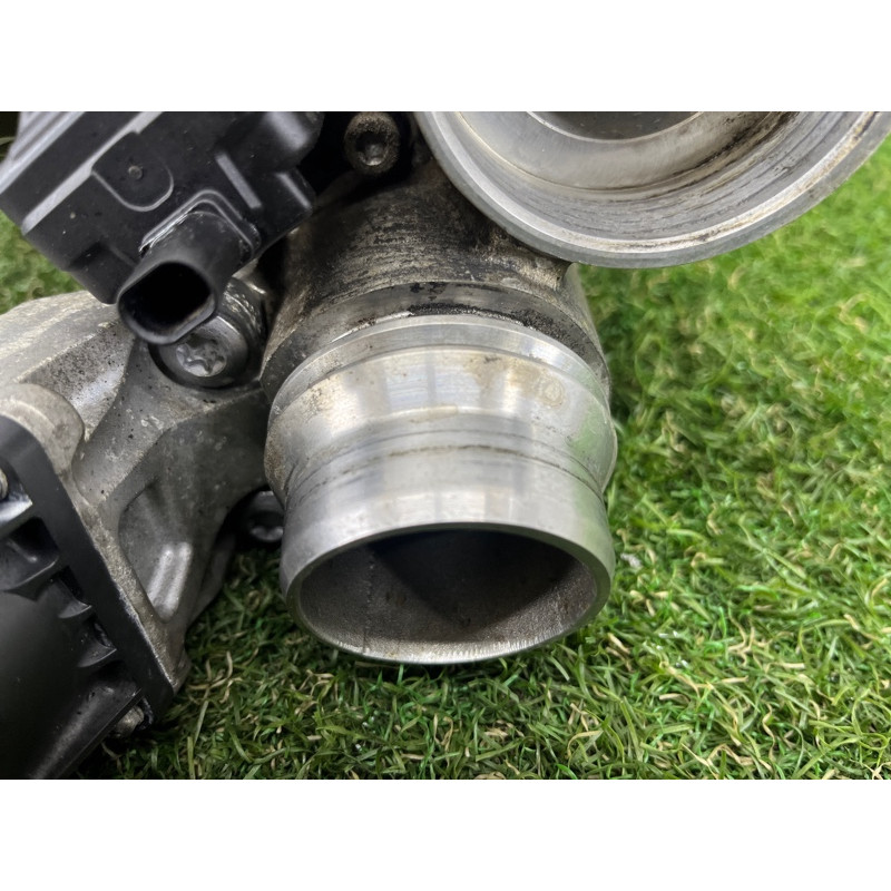 Турбина (выпускная система) BMW 2-series F22 2015 2.0 11657642469