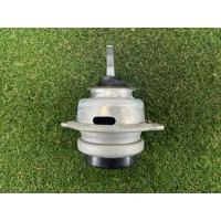 Подушка двигателя