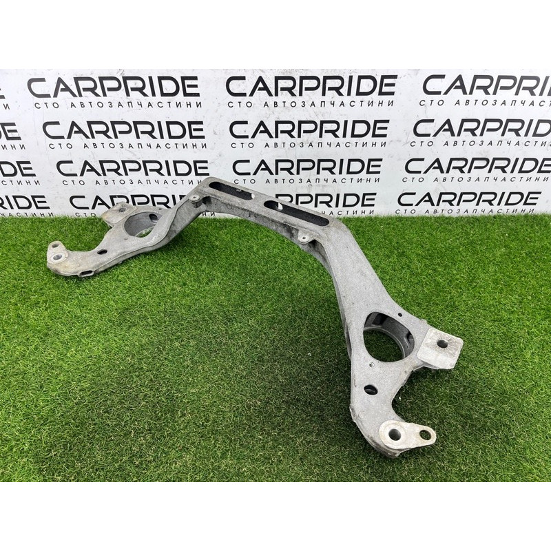 Кронштейн двигателя (кронштейны двигателя) Volkswagen Touareg FL 2015 3.6 7P0199207A