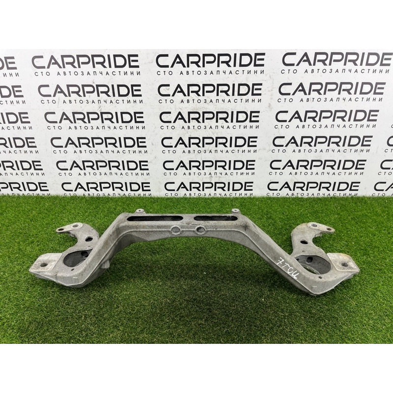 Кронштейн двигателя (кронштейны двигателя) Volkswagen Touareg FL 2015 3.6 7P0199207A