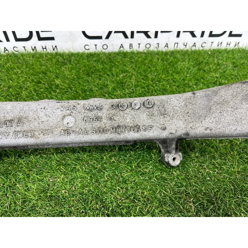 Кронштейн двигателя (кронштейны двигателя) Volkswagen Touareg FL 2015 3.6 7P0199207A