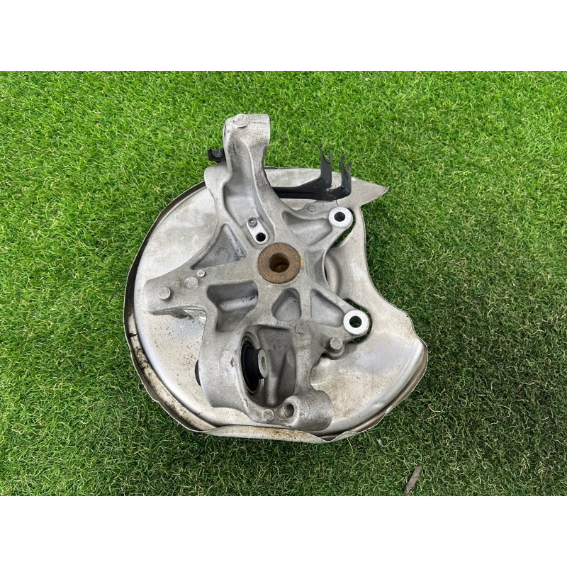 Цапфа подвески (подвеска) AUDI A4 B9 2017 2.0 8W0505431T