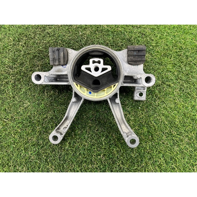 Подушка КПП (трансмісія) BMW 5-series G30 2017 2.0 B46B20 22326862577