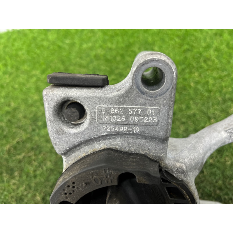 Подушка КПП (трансмісія) BMW 5-series G30 2017 2.0 B46B20 22326862577