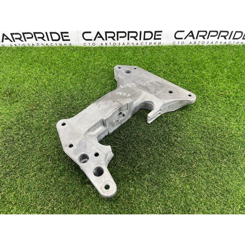 Кронштейн КПП (трансмісія) BMW 5-series G30 2017 2.0 B46B20 22319485330