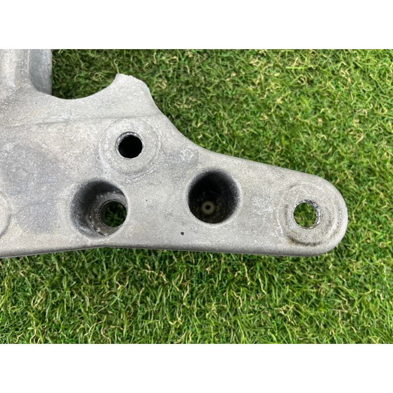 Кронштейн КПП (трансмісія) BMW 5-series G30 2017 2.0 B46B20 22319485330