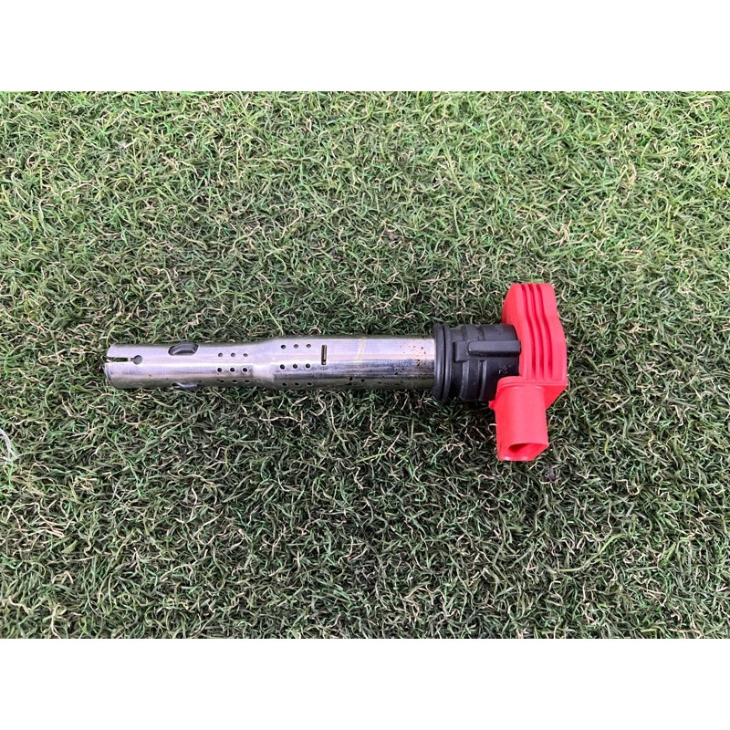 Катушка зажигания (электрика двигателя) AUDI Q5 8R 2012 3.2 CALB 06E905115E