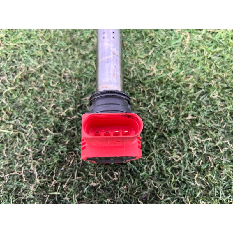 Катушка зажигания (электрика двигателя) AUDI Q5 8R 2012 3.2 CALB 06E905115E