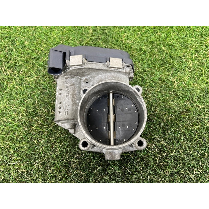 Дроссельная заслонка (электрика двигателя) AUDI Q5 8R 2012 3.2 CALB 06E133062G