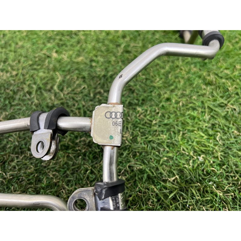 Трубка топливная (топливная система) AUDI Q5 8R 2012 3.2 CALB 06E127501AB