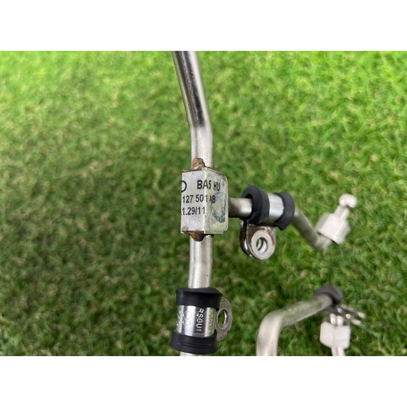 Трубка топливная (топливная система) AUDI Q5 8R 2012 3.2 CALB 06E127501AB