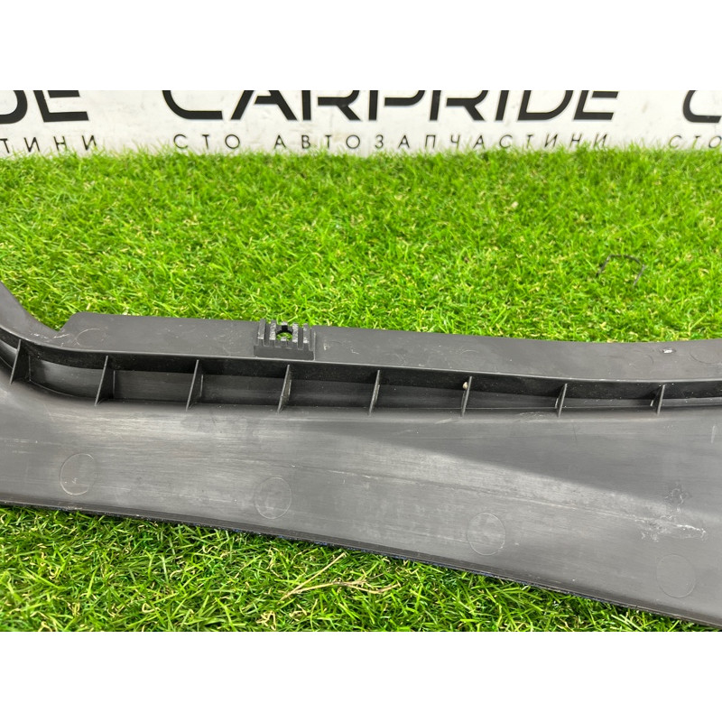 Жабо (кузов и элементы) AUDI Q5 8R 2012 3.2 CALB 8R181940301C