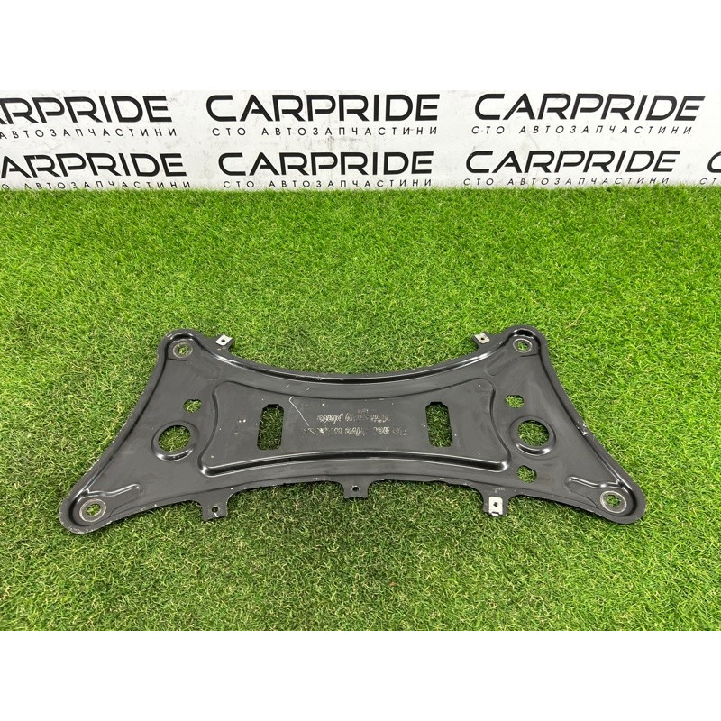 Кронштейн подрамника (подвеска) BMW X3 F25 2012 3.0 31106786944