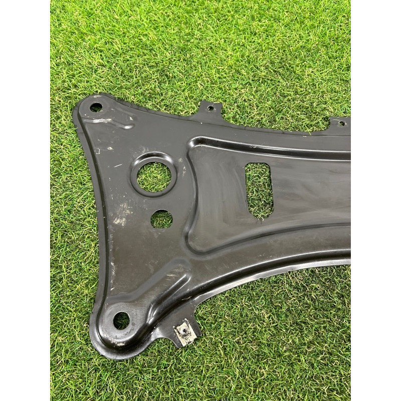 Кронштейн подрамника (подвеска) BMW X3 F25 2012 3.0 31106786944