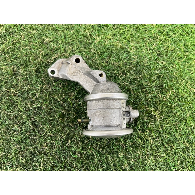 Клапан ЕГР (закрытая категория) AUDI Q5 8R 2012 3.2 CALB 06E131102K