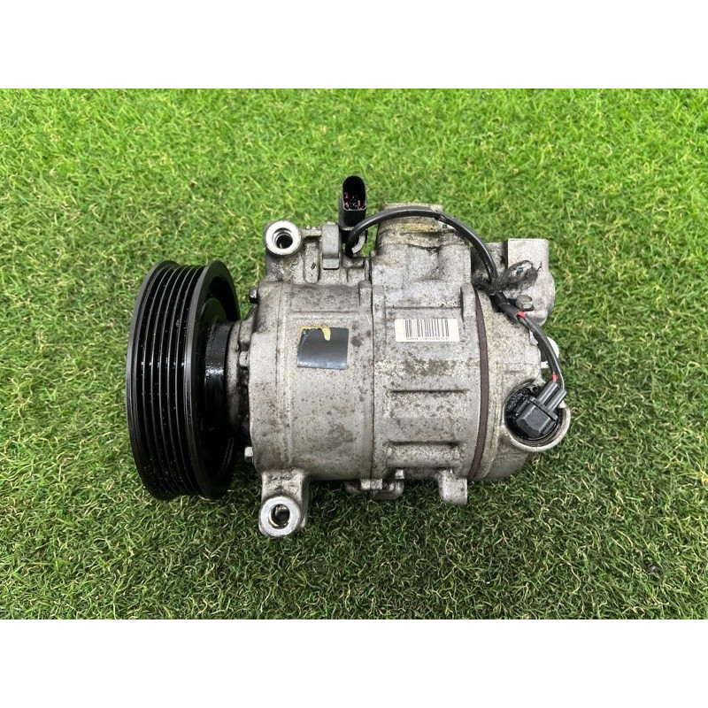 Компрессор кондиционера (отопление и кондиционирование) AUDI Q5 8R 2012 3.2 CALB 8K0260805K