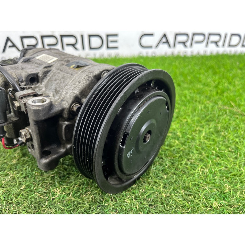 Компрессор кондиционера (отопление и кондиционирование) AUDI Q5 8R 2012 3.2 CALB 8K0260805K