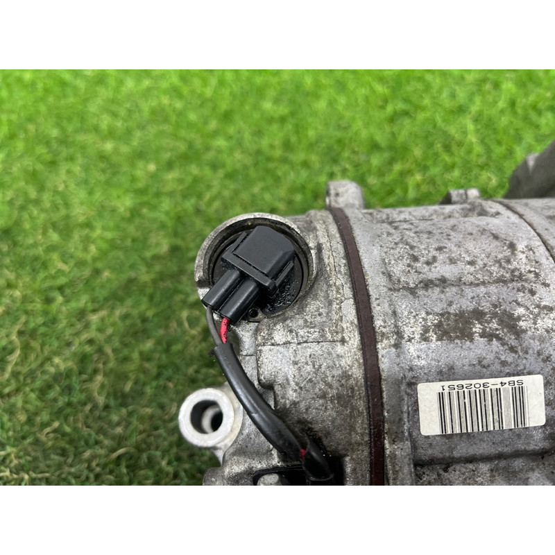 Компрессор кондиционера (отопление и кондиционирование) AUDI Q5 8R 2012 3.2 CALB 8K0260805K