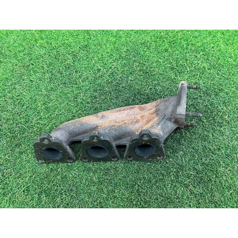 Коллектор выпускной (выпускная система) AUDI Q5 8R 2012 3.2 CALB 06E253031K