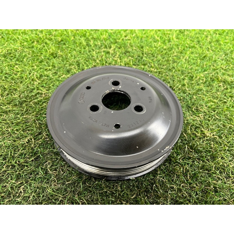 Шкив насоса гидроусилителя (рулевое управление) AUDI Q5 8R 2012 3.2 CALB 06E145255B