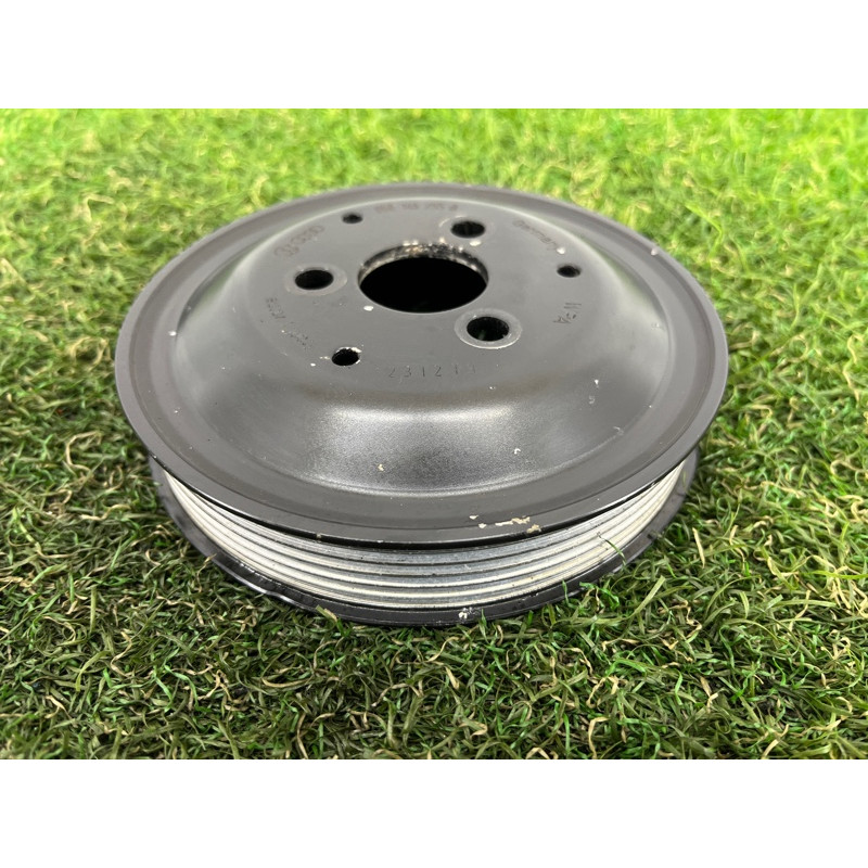 Шкив насоса гидроусилителя (рулевое управление) AUDI Q5 8R 2012 3.2 CALB 06E145255B