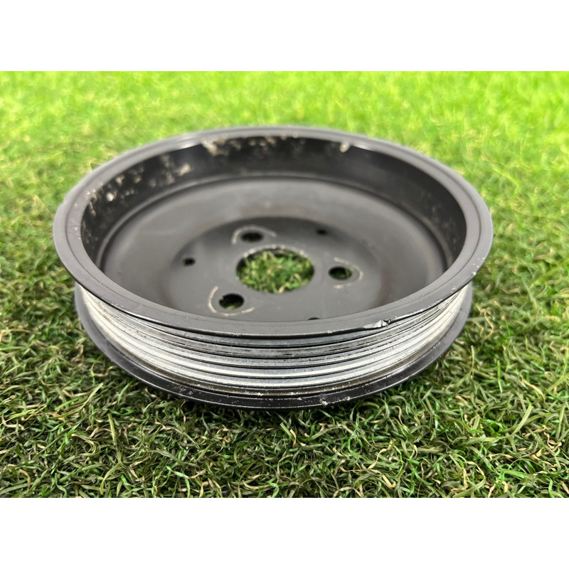 Шкив насоса гидроусилителя (рулевое управление) AUDI Q5 8R 2012 3.2 CALB 06E145255B