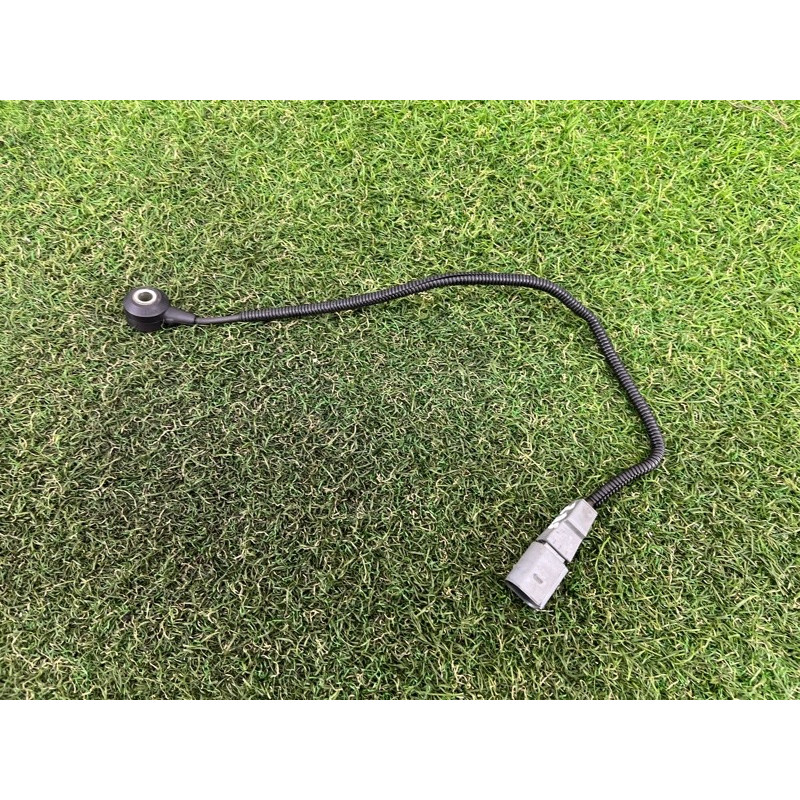 Датчик детонации (электрика двигателя) AUDI Q5 8R 2012 3.2 CALB 06E905377C