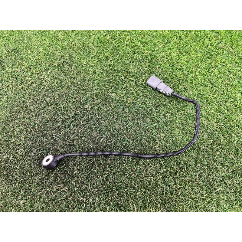 Датчик детонации (электрика двигателя) AUDI Q5 8R 2012 3.2 CALB 06E905377C