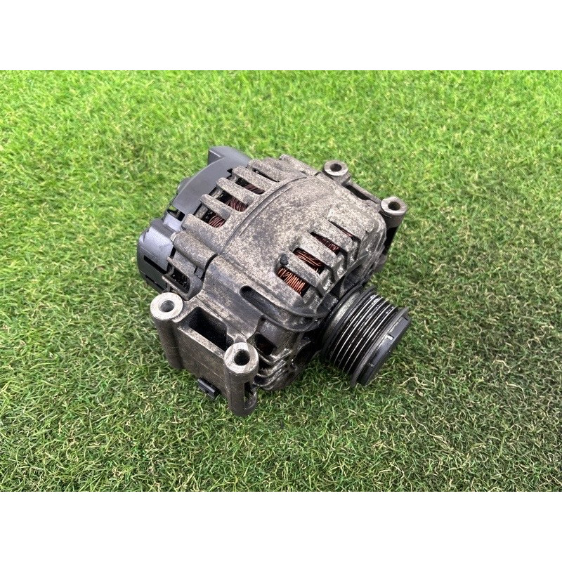 Генератор (электрика) AUDI Q5 8R 2012 3.2 CALB 06E903016S