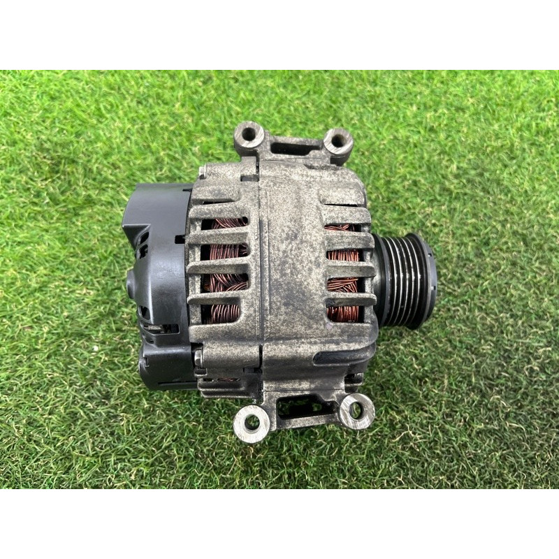 Генератор (электрика) AUDI Q5 8R 2012 3.2 CALB 06E903016S