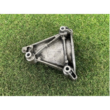 Кронштейн компрессора кондиционера