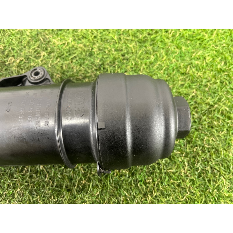 Корпус масляного фильтра (двигатель и элементы) AUDI Q5 8R 2012 3.2 CALB 06E115405C