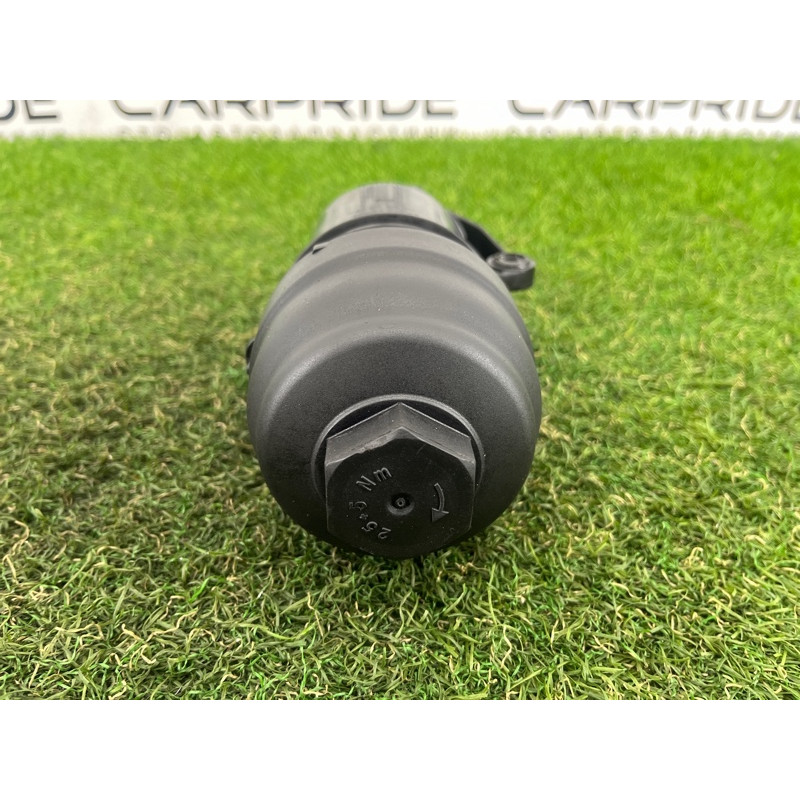 Корпус масляного фильтра (двигатель и элементы) AUDI Q5 8R 2012 3.2 CALB 06E115405C