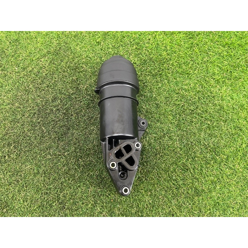 Корпус масляного фильтра (двигатель и элементы) AUDI Q5 8R 2012 3.2 CALB 06E115405C