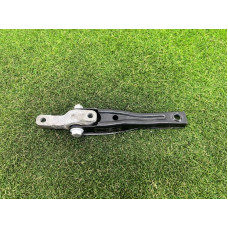 Кронштейн подушки двигателя