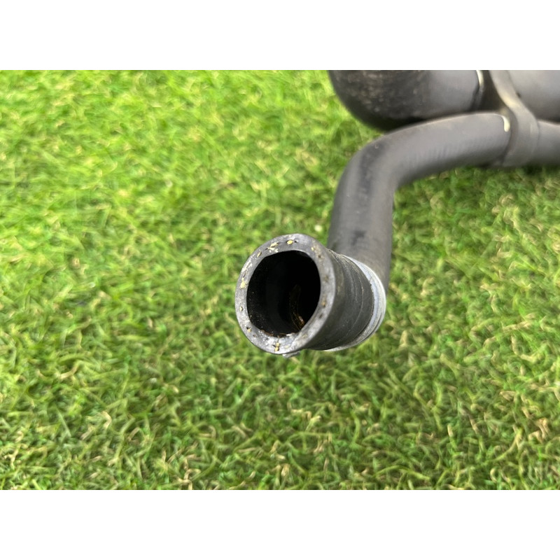 Патрубок (система охлаждения) Volkswagen Touareg FL 2015 3.6 7P6122101M