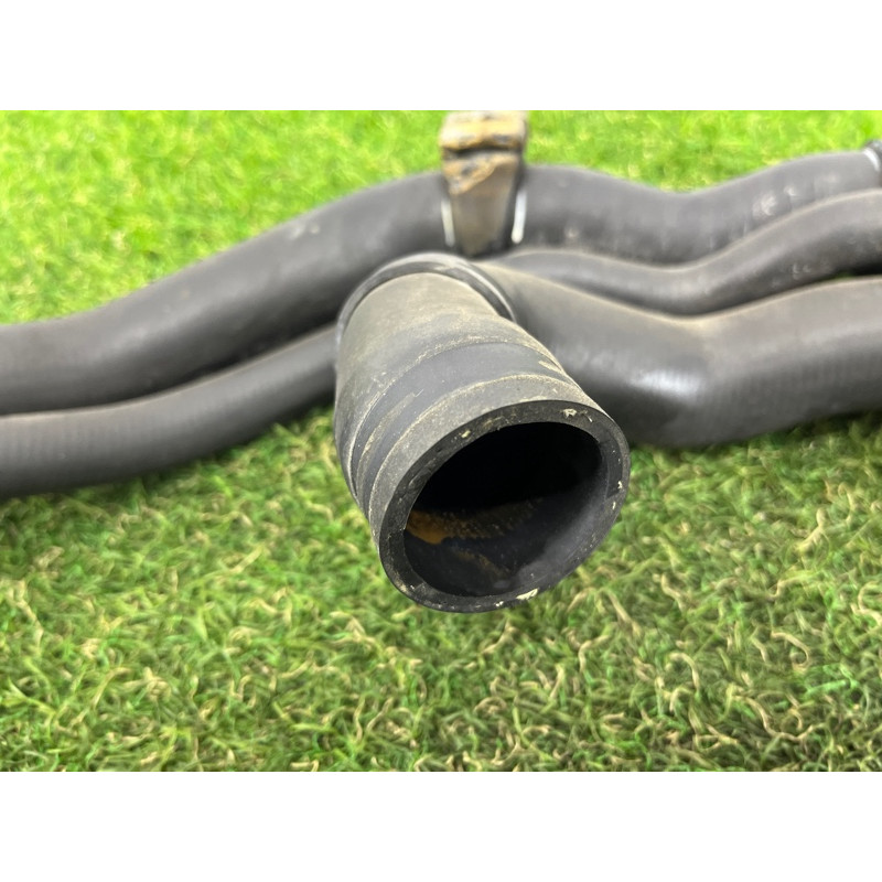 Патрубок (система охлаждения) Volkswagen Touareg FL 2015 3.6 7P6122101M